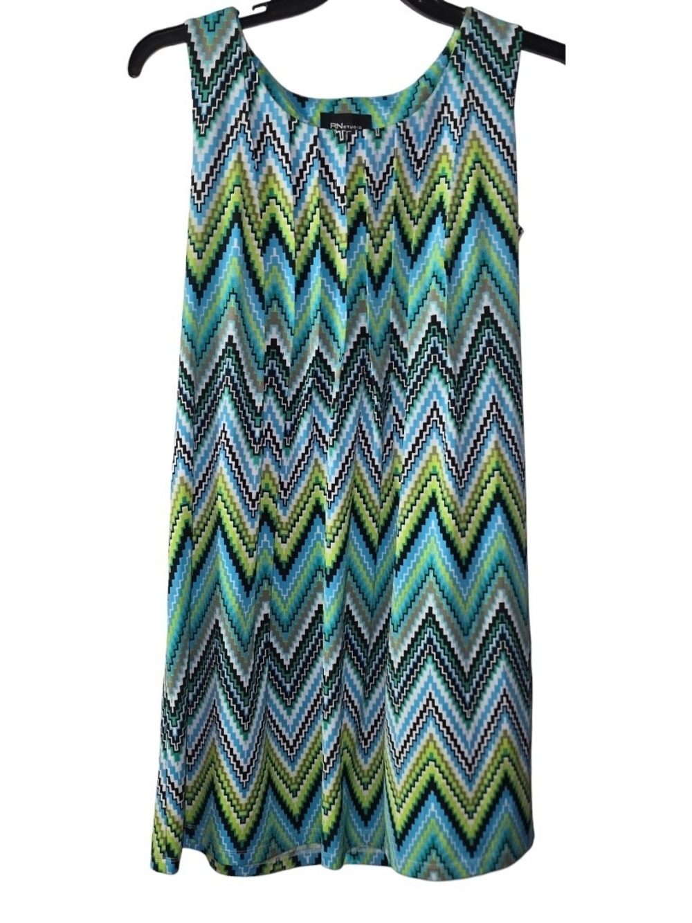 RN Studio by Ronni Nicole Sleeveless Dress Size Medium